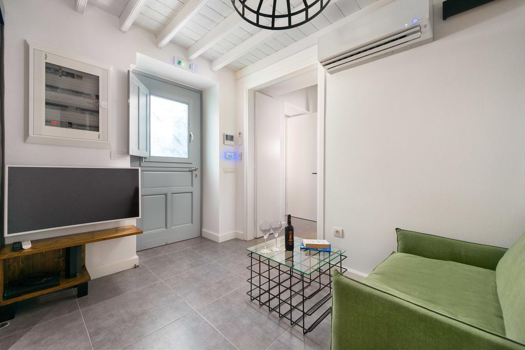 Lindos Shore Summer House With Jacuzzi And Sea View !!! エクステリア 写真